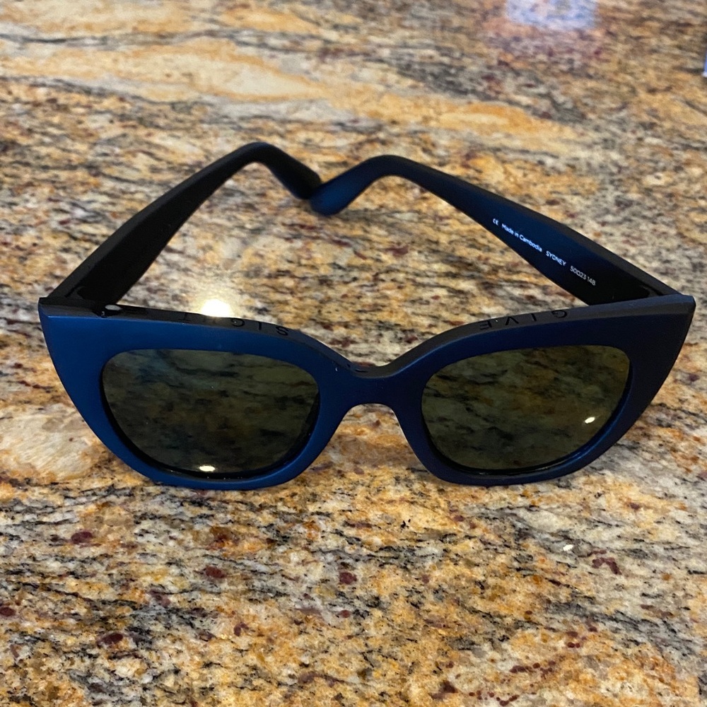 Toms black Sunglasses Sydney cat eye hybrid